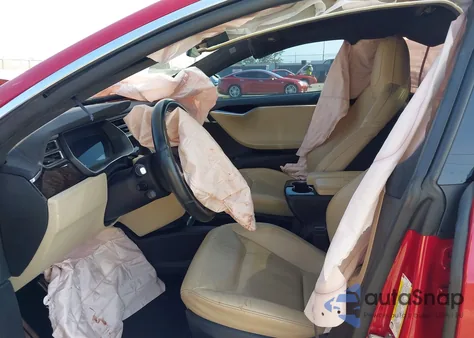 2016 Tesla Model S 90D/P100D/P85D/P90D z USA, uszkodzony, nr VIN 5YJSA1E4XGF142732